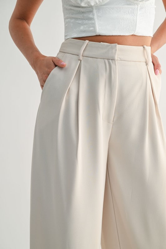 Lara Classic Pleated Wide-leg Trousers