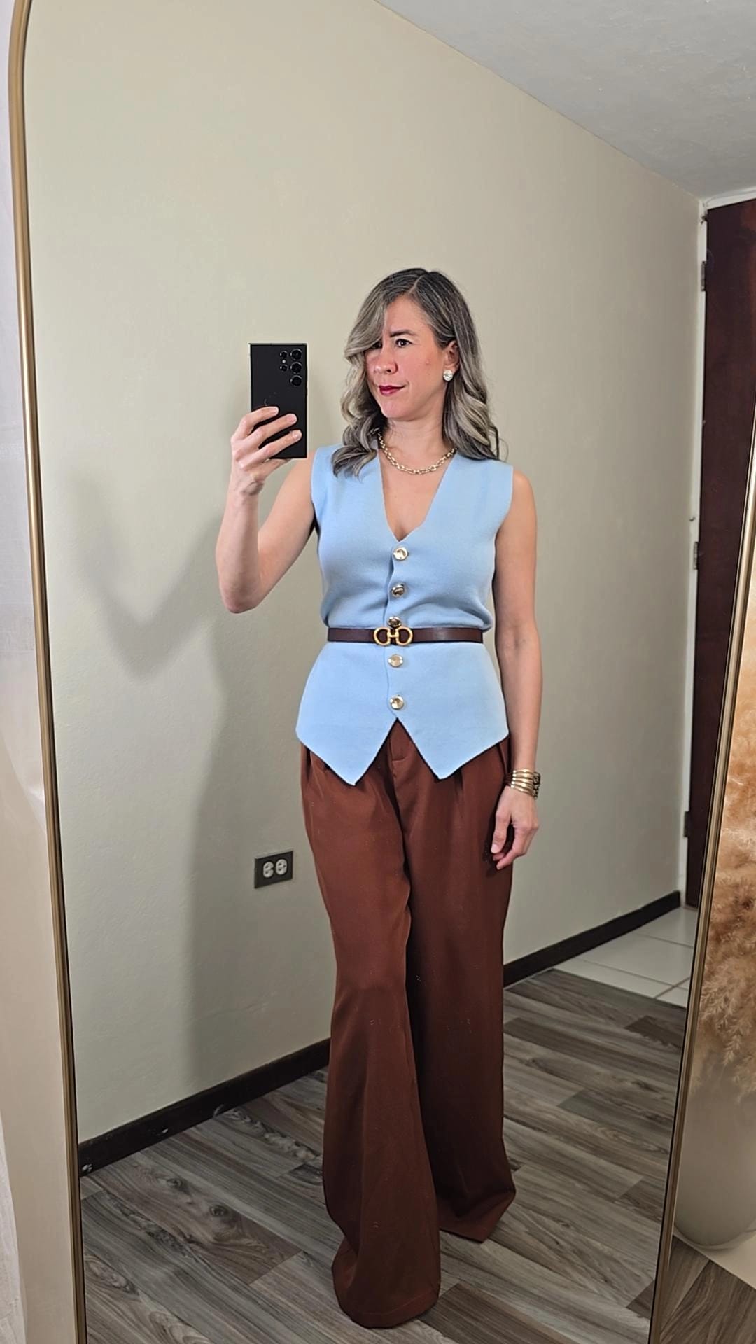 Pame Soft Fine Knit Buttoned Sleeveless Top-Baby Blue