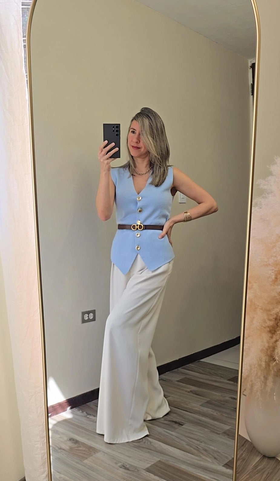 Pame Soft Fine Knit Buttoned Sleeveless Top-Baby Blue